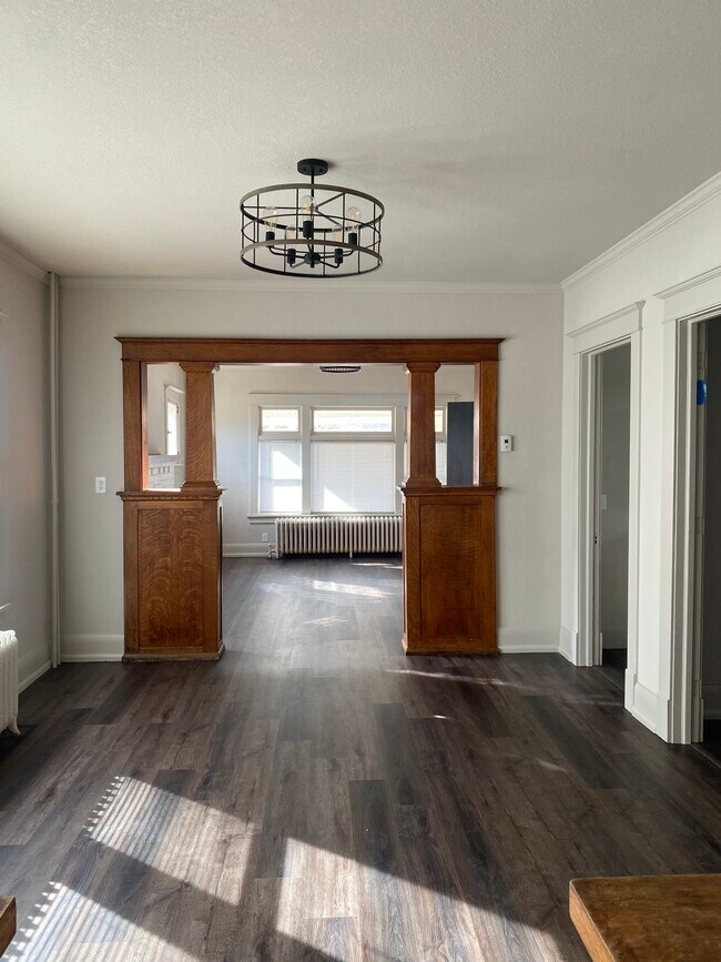 Building Photo - 105 Tanager