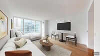 Building Photo - 400 W 61st St