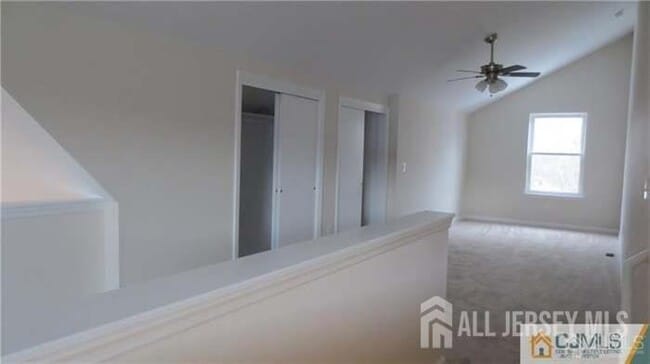 Building Photo - 28 Kensington Dr