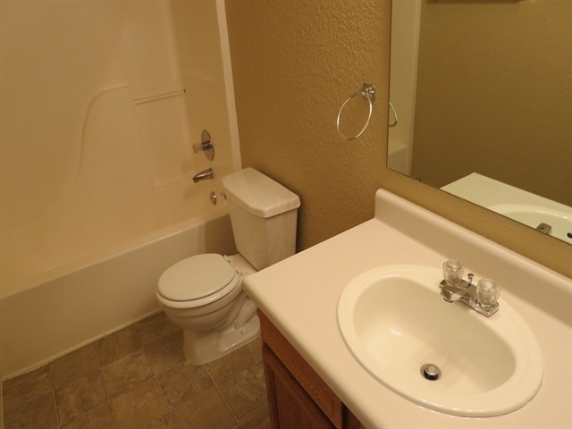 Building Photo - 5624 Wood Hollow Dr