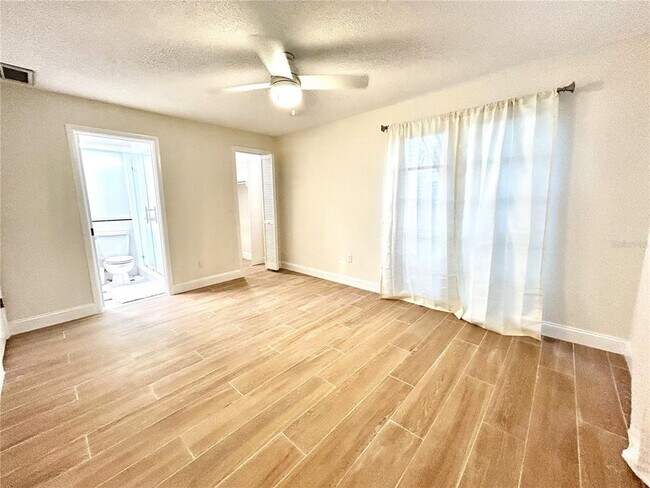 Building Photo - 17310 Rosa Lee Way