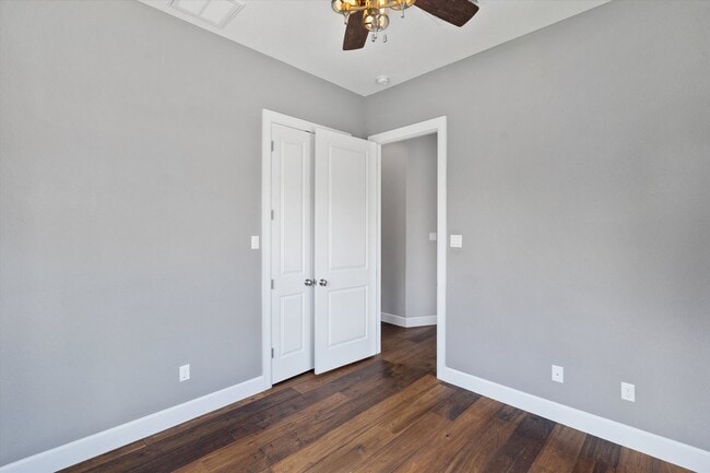 Building Photo - Modern Luxury Meets Austin Charm: 4 BR, 2.5 BA Gem