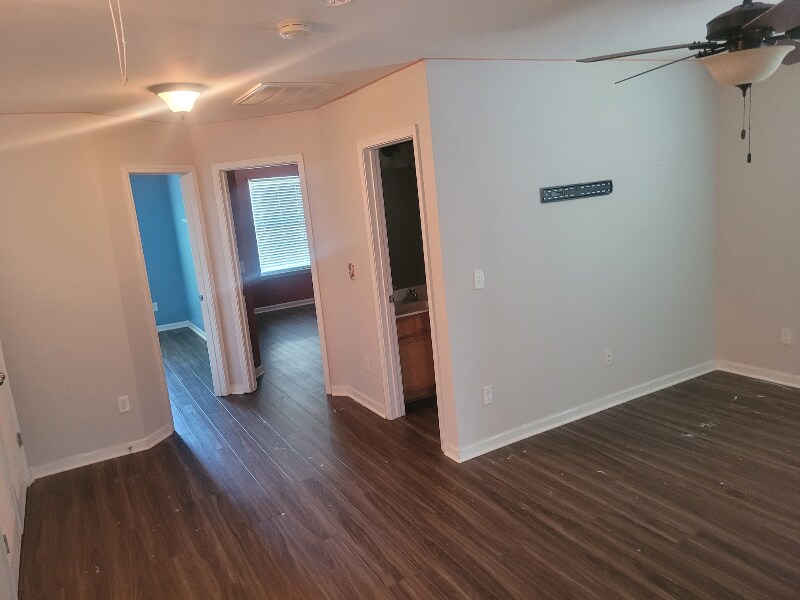 Building Photo - 829 Old Forester Ln