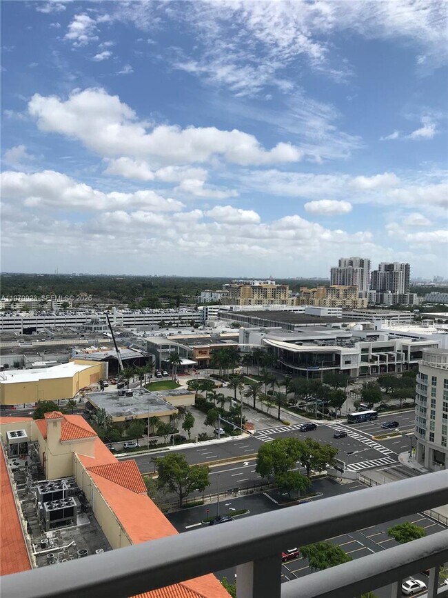 Building Photo - 7350 SW 89th St