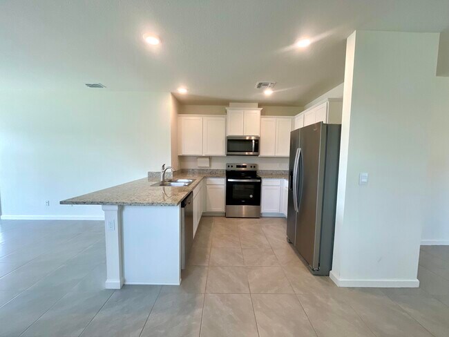 Building Photo - 12440 Rimini Wy