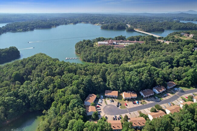 Building Photo - 2507 Hidden Cove Ct