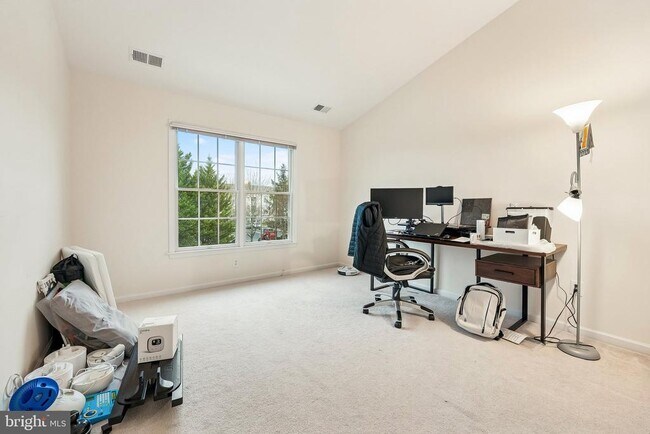 Building Photo - 14 Caleb Ln