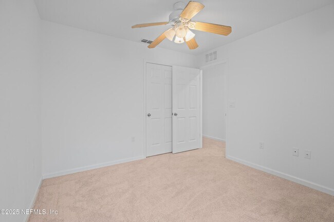 Building Photo - 40 Crisanto Rd