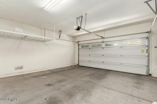 Building Photo - 2981 E Nighthawk Wy