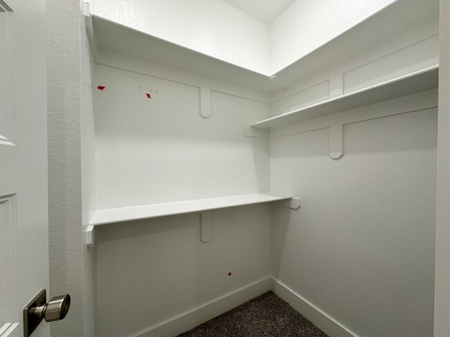 Building Photo - 4305 W Bronco Dr