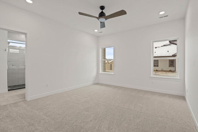 Building Photo - 6321 Murano Way