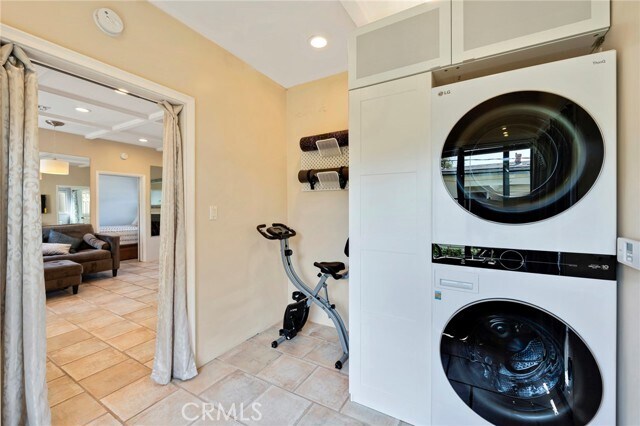 Building Photo - 1853 Allen Ave