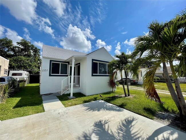 Building Photo - 1551 NW 55th St