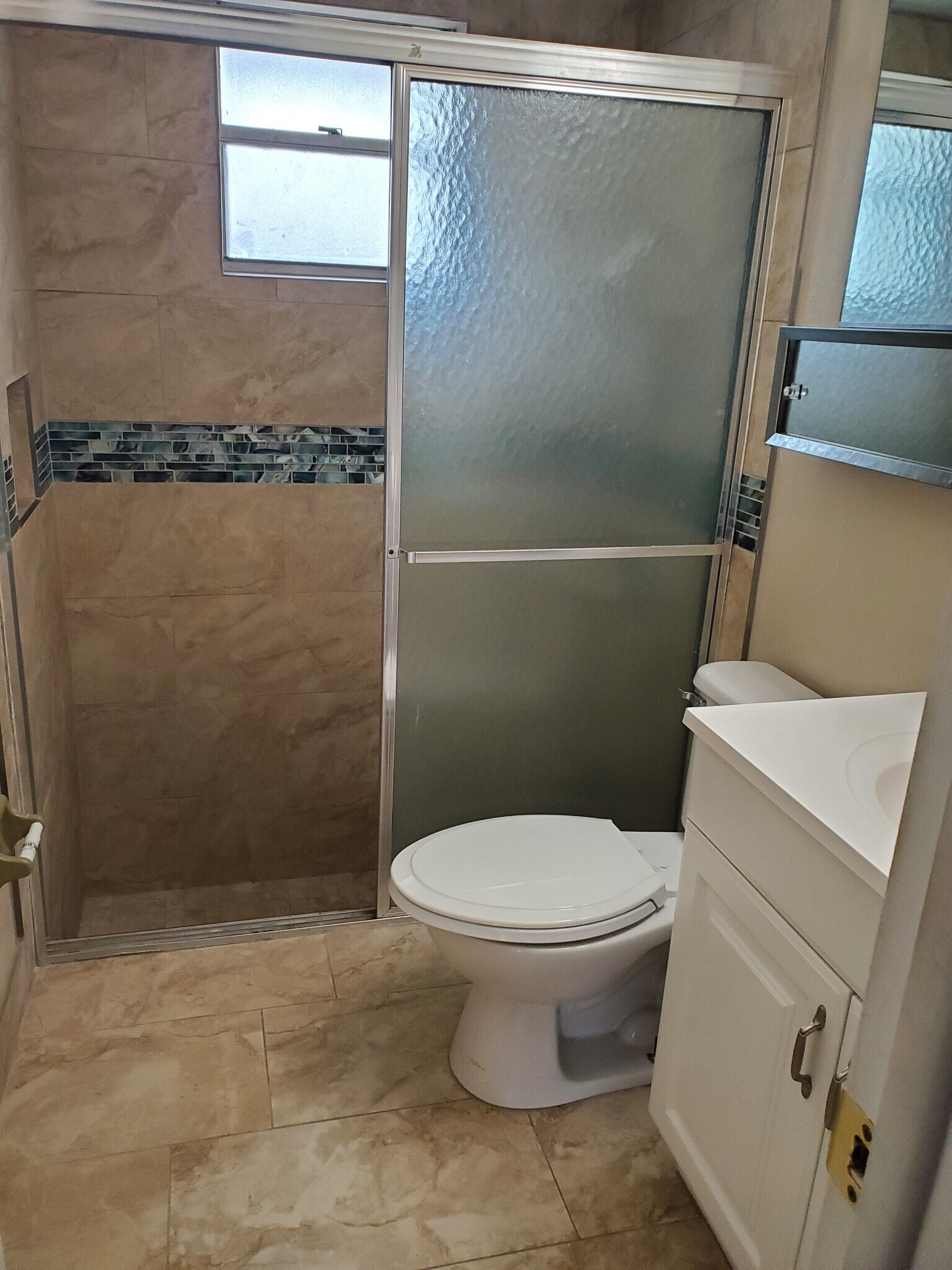 Building Photo - 4261 Island Cir