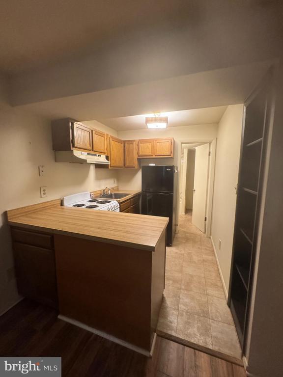 Building Photo - 3621 Seaford Ct