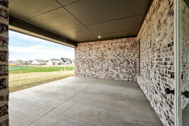 Building Photo - 9305 NW 146th St