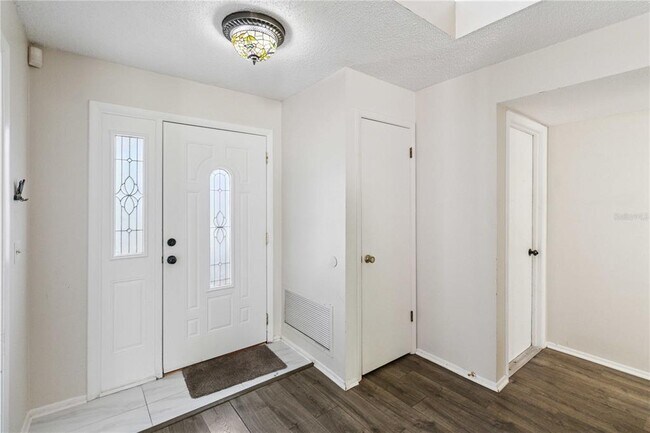 Building Photo - 610 Torrey Oaks Ct
