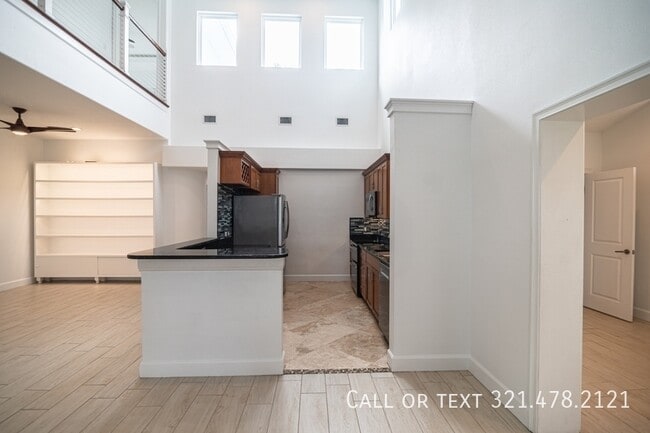 Building Photo - 311 3rd Ave