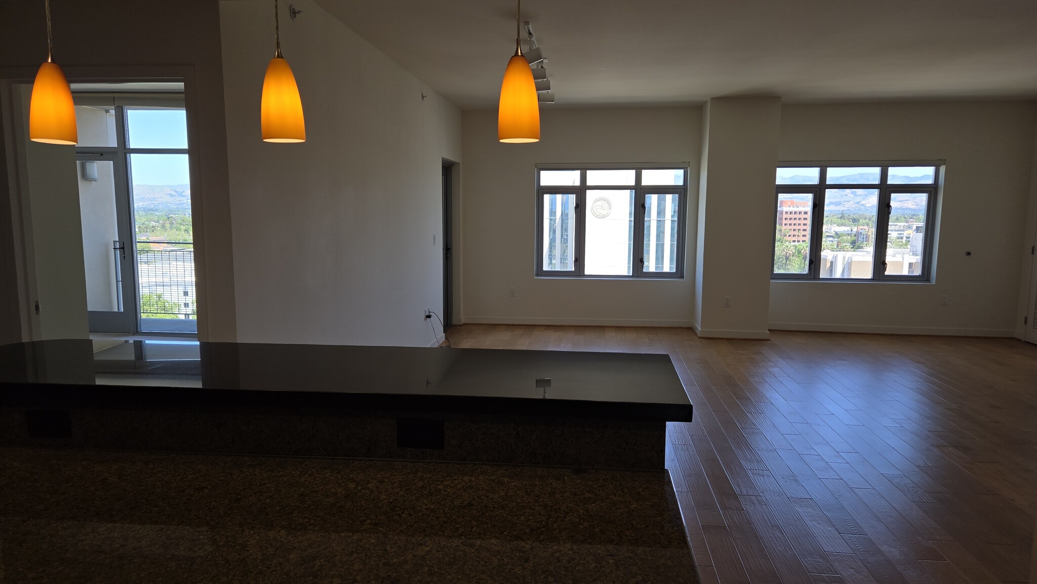 Building Photo - 175 W Saint James St