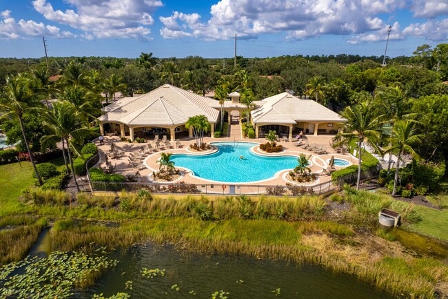 Building Photo - ** TUSCANY COVE ** 2 BED + DEN / 2 BATH / ...