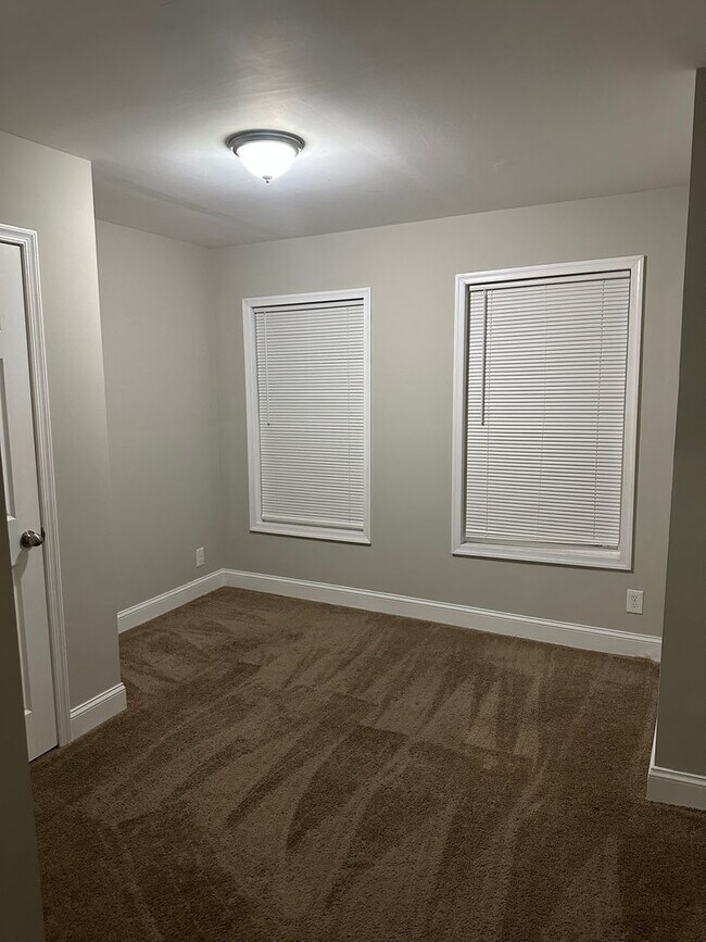 Building Photo - Newly Renovated, Spacious Home! W/D! Partially Finished Basement! Central Air! Available Now!