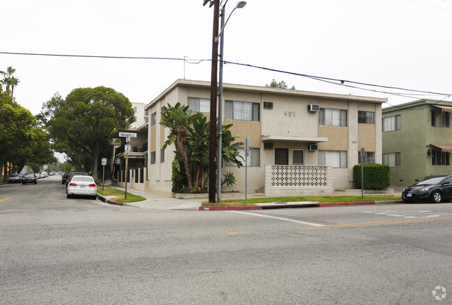 Building - 401 E Harvard St