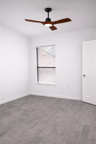 Building Photo - 9600 Royal Ln