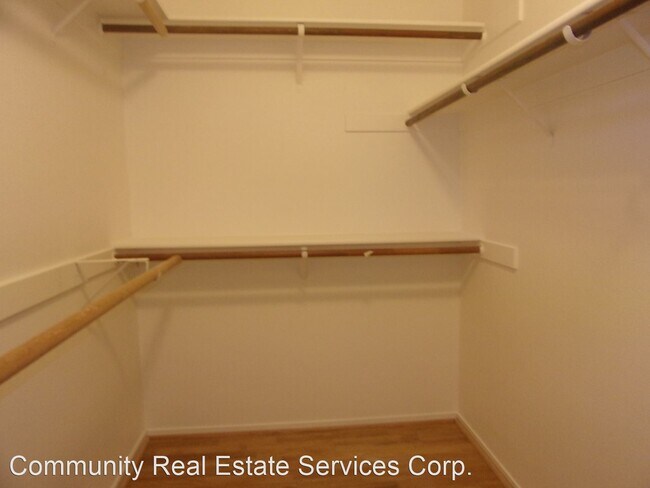 Building Photo - 366 Trellis Ln