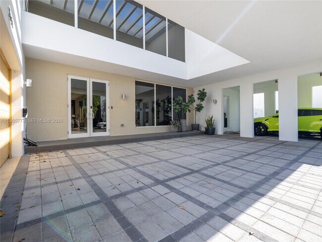 Building Photo - 7451 NW 103rd Ct