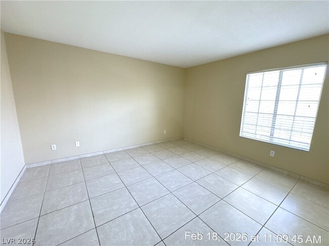 Building Photo - 501 Satin Saddle Pl