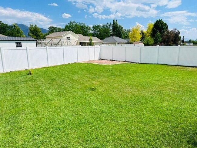 Building Photo - Beautiful patio home in Logan on Cul-de-sac