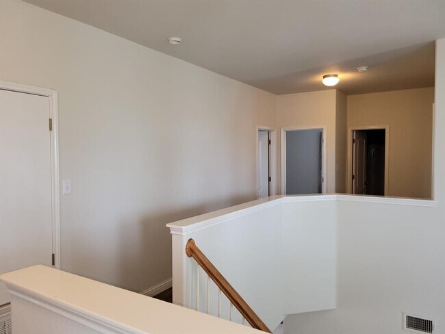 Building Photo - 11100 Silo Valley Dr