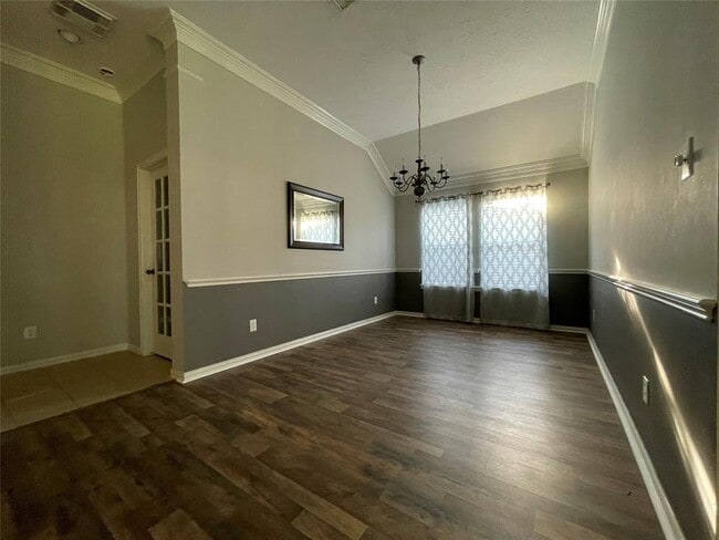 Building Photo - 7631 Golden Thistle Ln