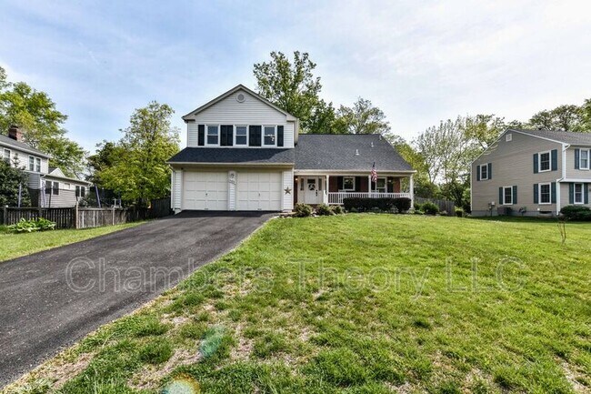 Building Photo - 5703 Pamela Dr