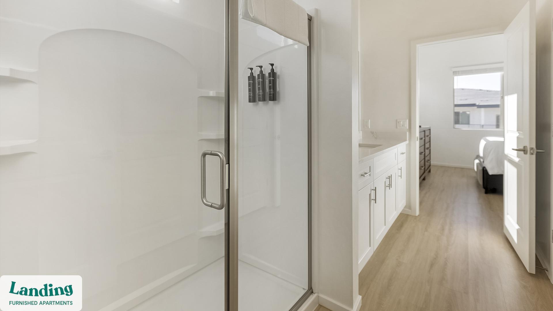 Building Photo - 5750 N La Cholla Blvd