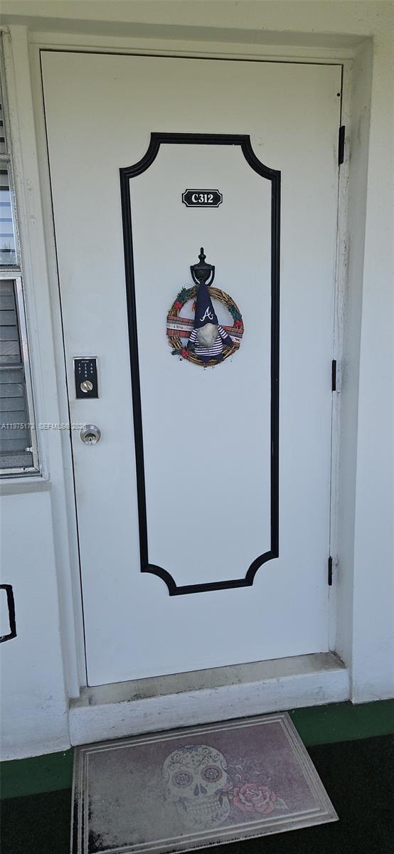 Building Photo - 5200 NE 24th Terrace