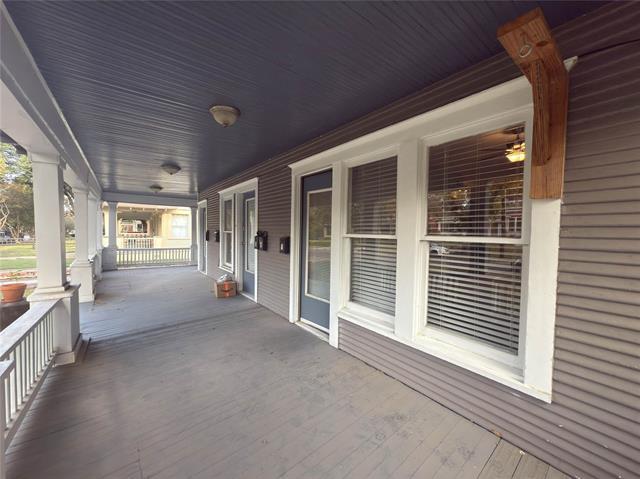 Building Photo - 4318 Junius St