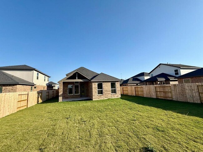 Building Photo - 22142 Paula Bluff Ln