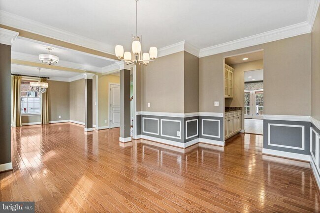 Building Photo - 4561 Rona Pl