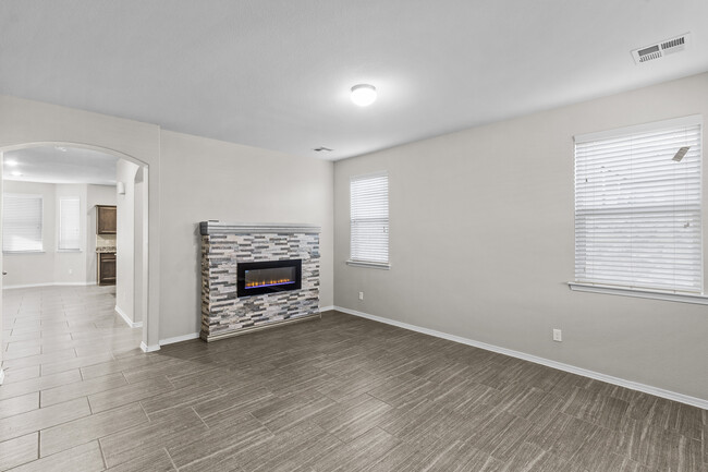 Building Photo - 14861 Oldenberg Ct
