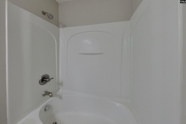 Building Photo - 819 Chablis Dr