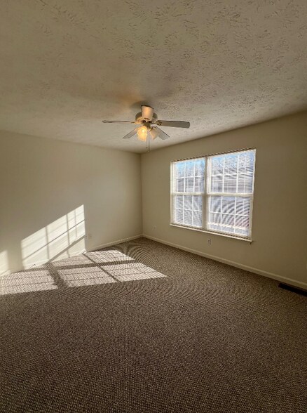 Building Photo - 58 Haven Ct