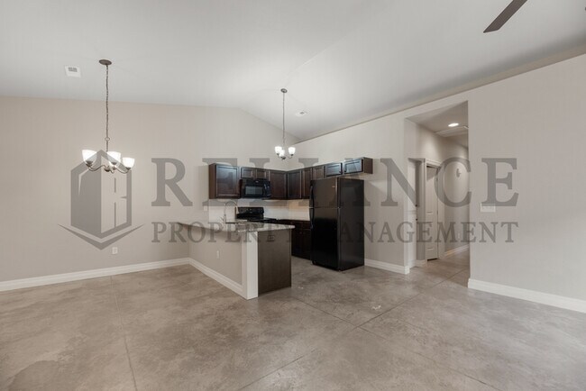 Building Photo - 3738 N Tyler Ct