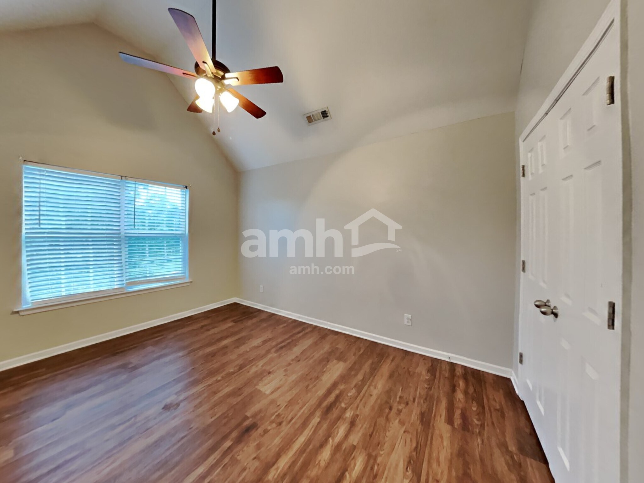 Building Photo - 1309 Bedlington Dr NW
