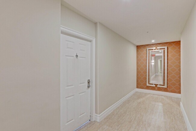 Building Photo - 651 Okeechobee Blvd
