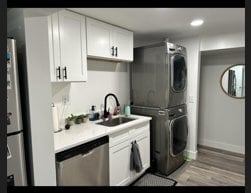 Building Photo - 195 E 400 N