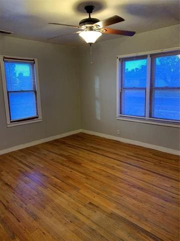 Building Photo - 107 S Cherry St