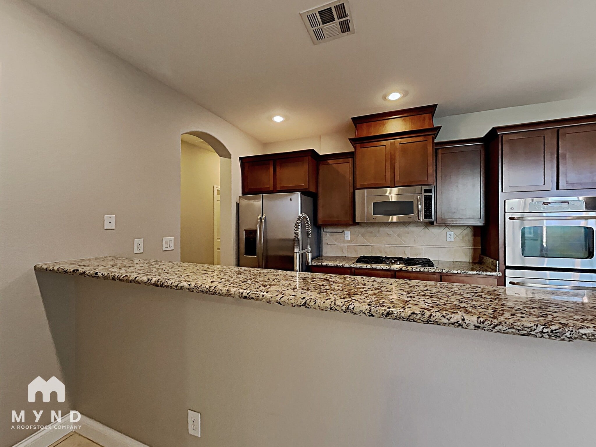 Building Photo - 6982 Castle Mountain Ave