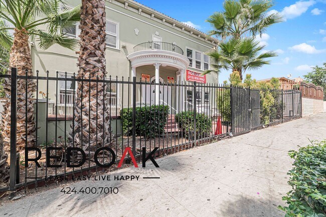 Building Photo - 415 S Westlake Ave