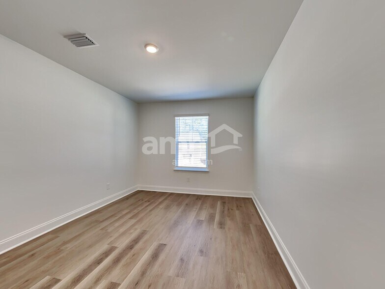 Building Photo - 164 Anthurium Dr